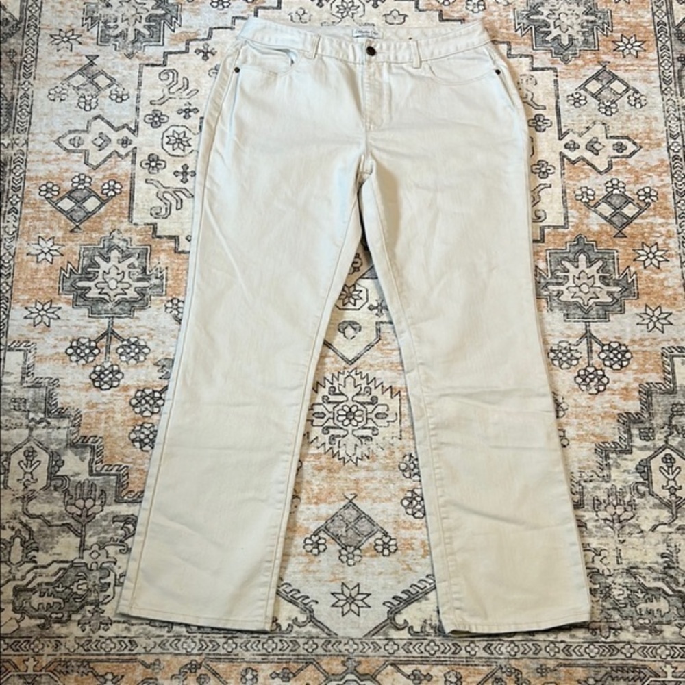 COLDWATER CREEK 12 Natural Fit mid rise cream colored jeans in EUC